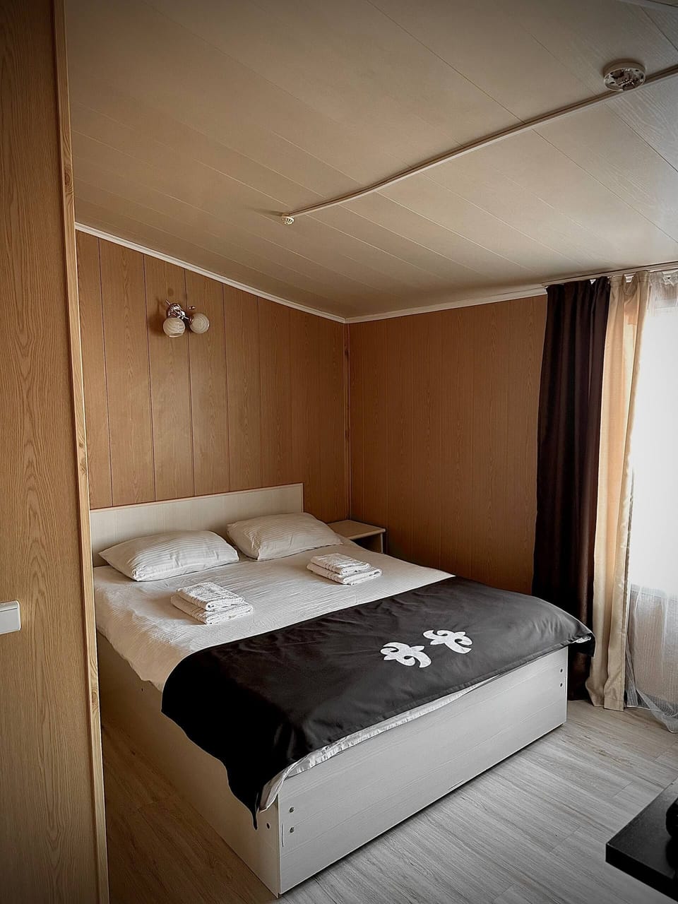 Deluxe Double Room, Housekeeping, Courtyard View | Free WiFi