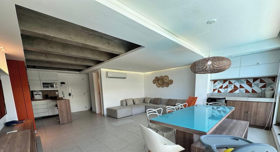 Apartment | Dining