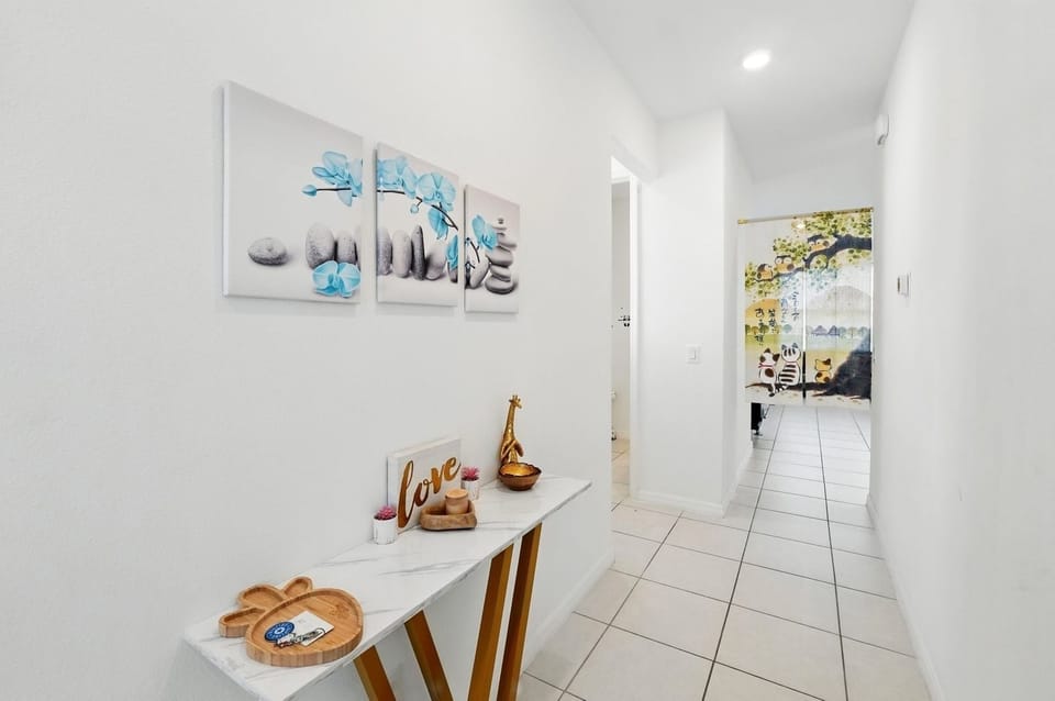 Townhome, 3 Bedrooms | Interior