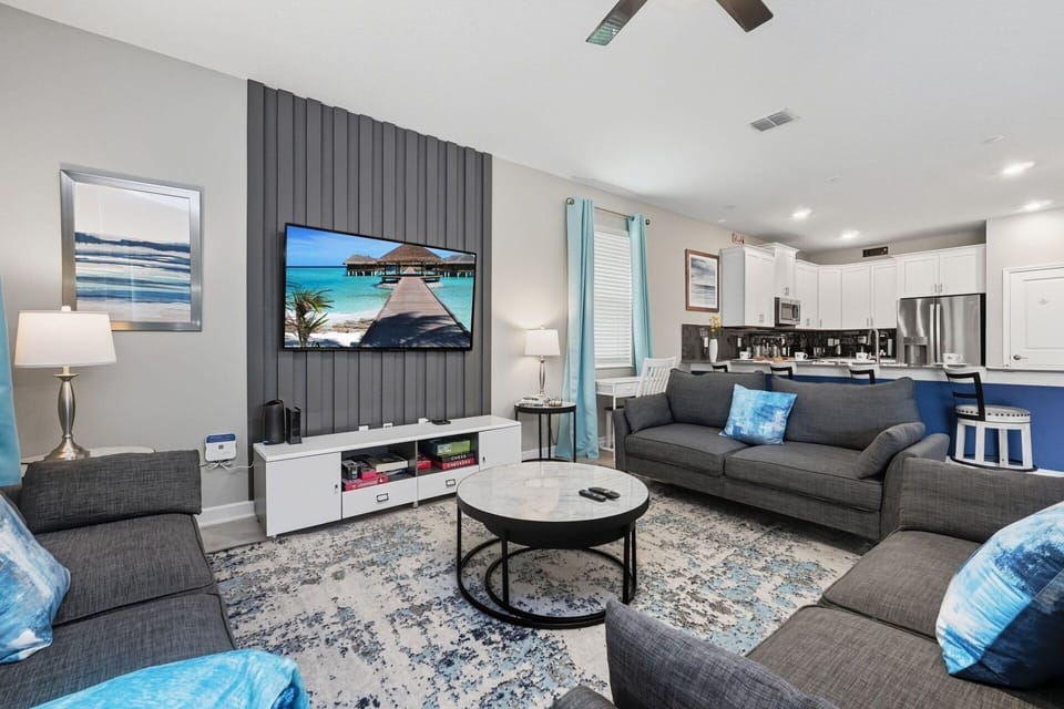 House, Multiple Bedrooms | Living area | Smart TV