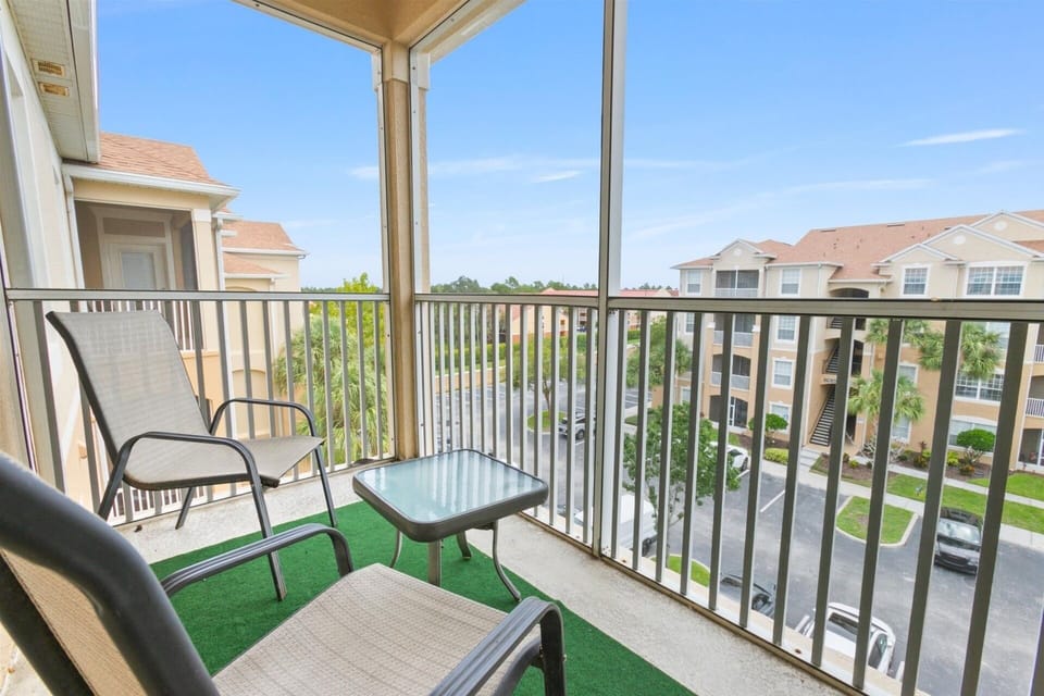 Condo, 3 Bedrooms | Property grounds