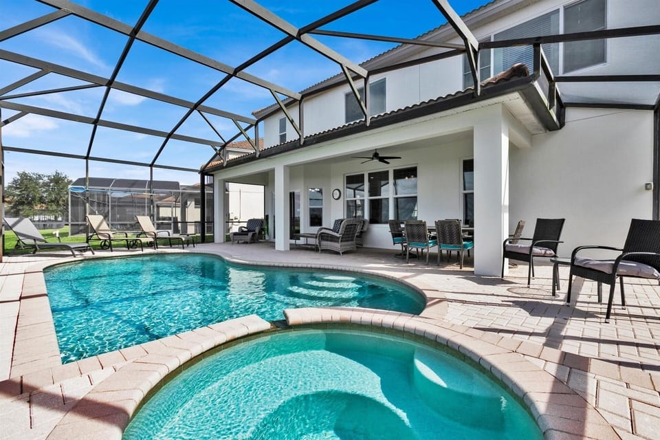 House, 6 Bedrooms | Pool