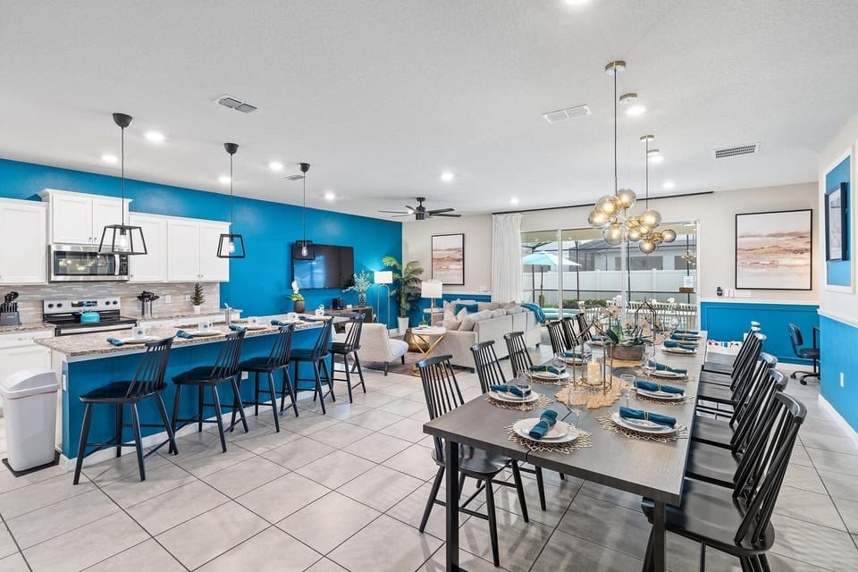 House, Multiple Bedrooms | Dining