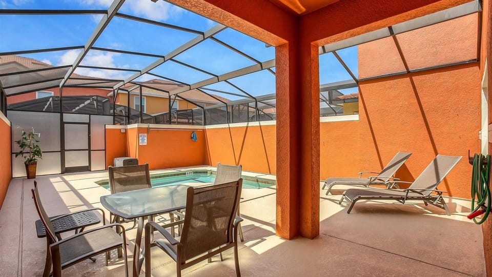 Townhome, 4 Bedrooms | Outdoor dining