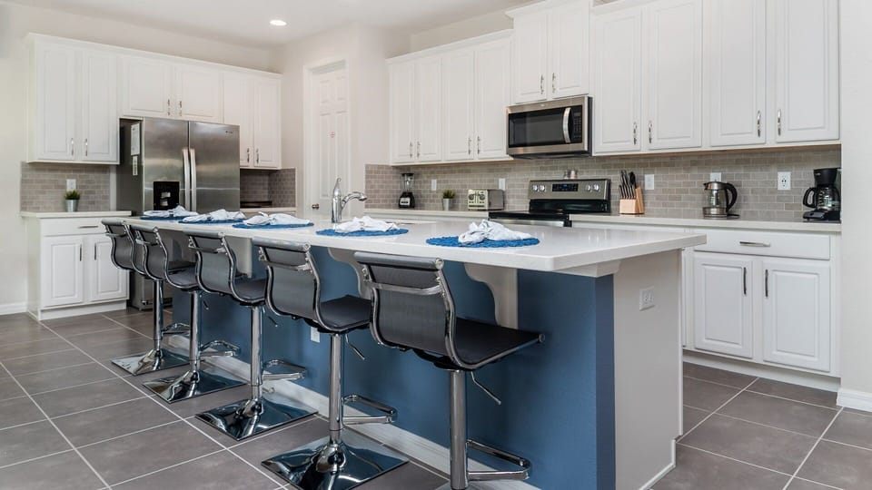 House, Multiple Bedrooms | Private kitchen | Coffee/tea maker, fridge, oven, toaster