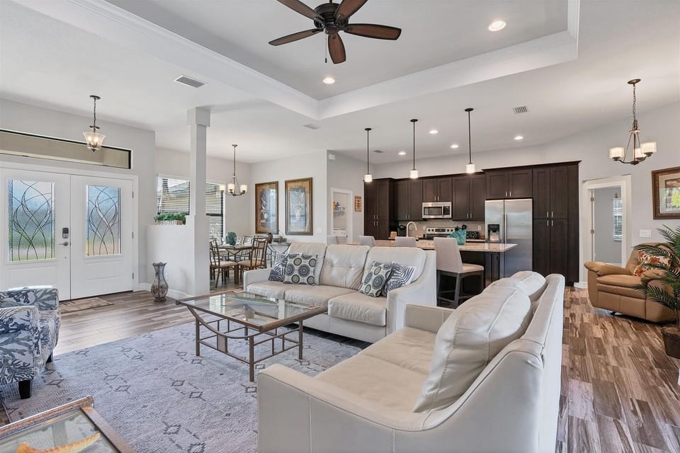 House, 3 Bedrooms | Living area | Smart TV