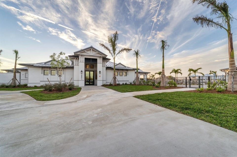 Condo, 3 Bedrooms | Exterior