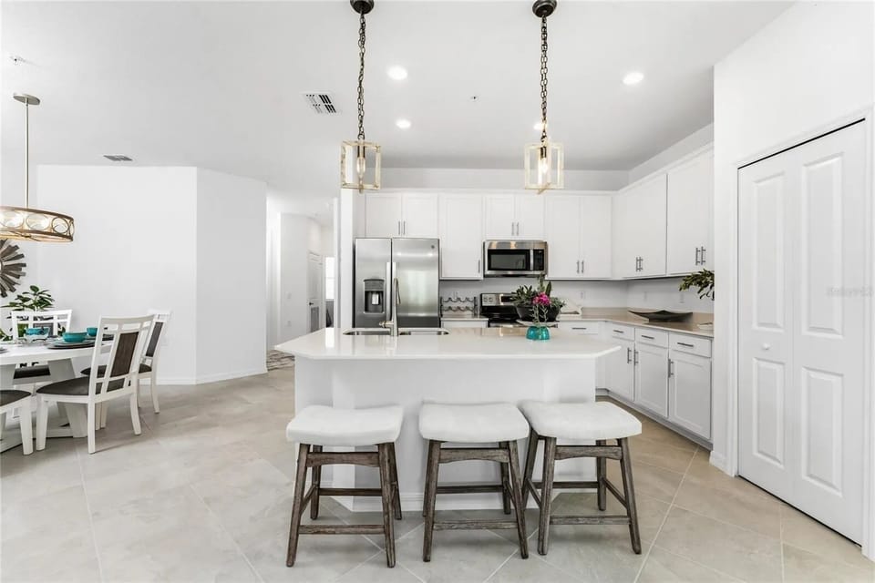 Condo, 3 Bedrooms | Private kitchen | Coffee/tea maker, fridge, oven, toaster
