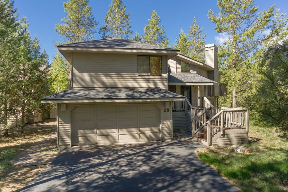 House, 3 Bedrooms | Exterior