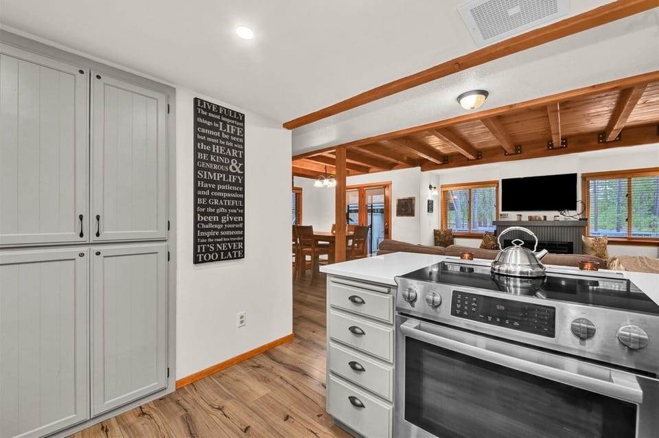 House, 3 Bedrooms | Interior