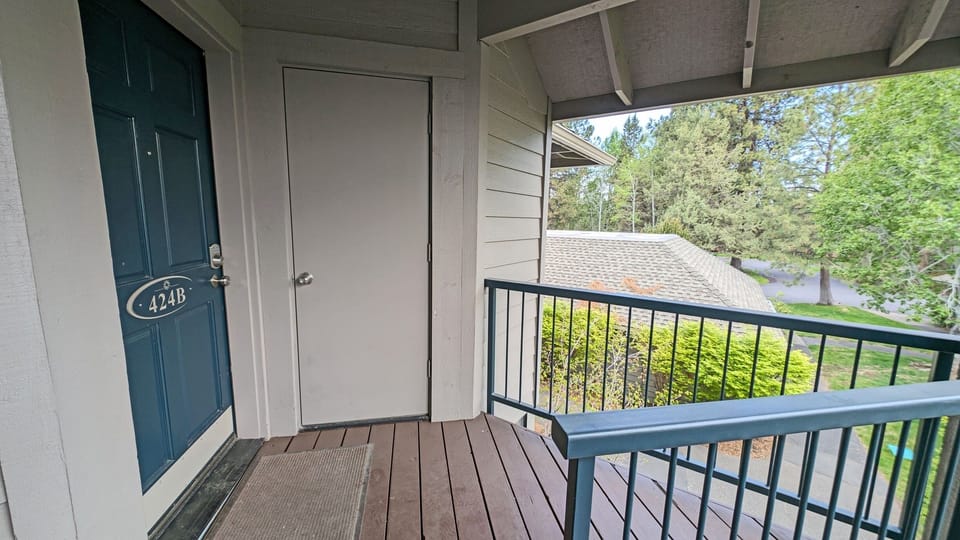 Condo, 1 Bedroom | Property grounds