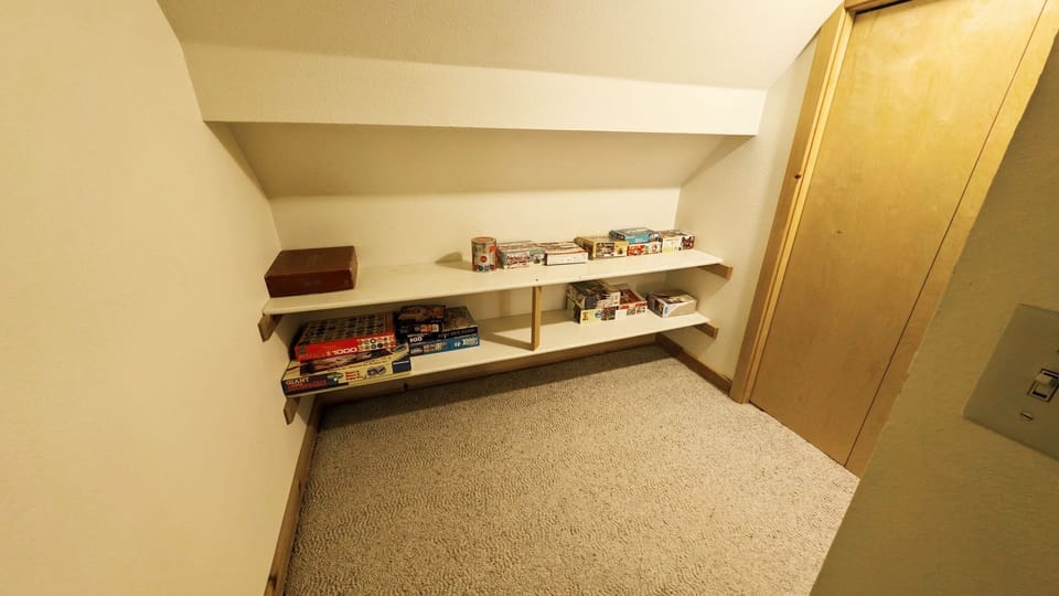 Condo, 3 Bedrooms | Interior