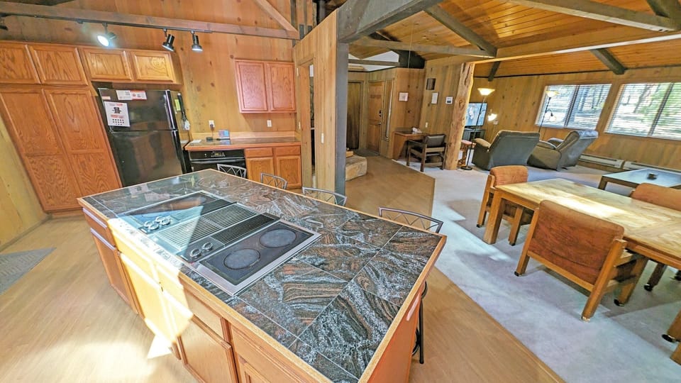 House, 2 Bedrooms | Interior