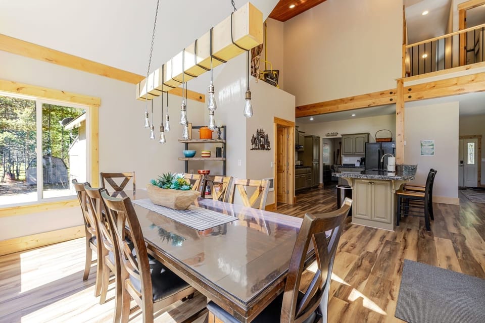 House, 3 Bedrooms | Dining