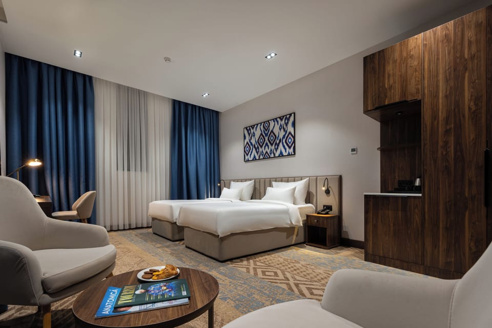 Deluxe Double or Twin Room, Courtyard View | In-room safe, desk, iron/ironing board (on request)