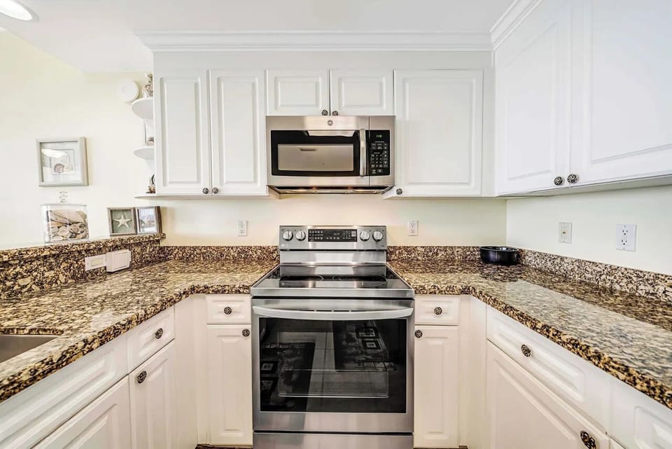 Fully stocked kitchen