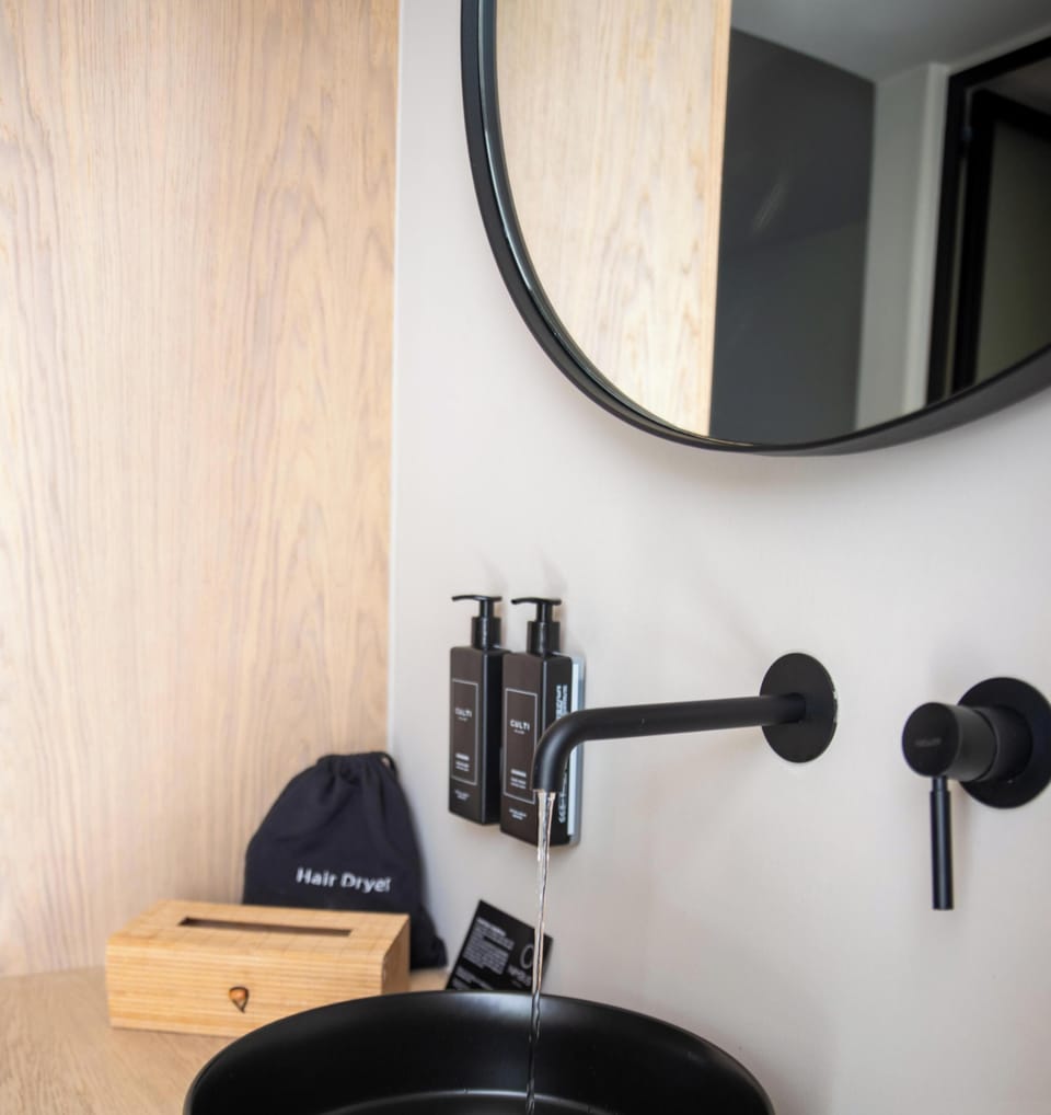 Double Room, Balcony, Sea View | Bathroom | Shower, hair dryer, towels, soap