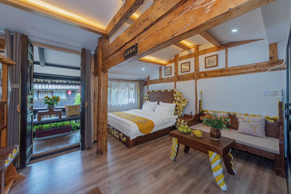 Classic Double Room, Balcony, Courtyard View | WiFi (free)