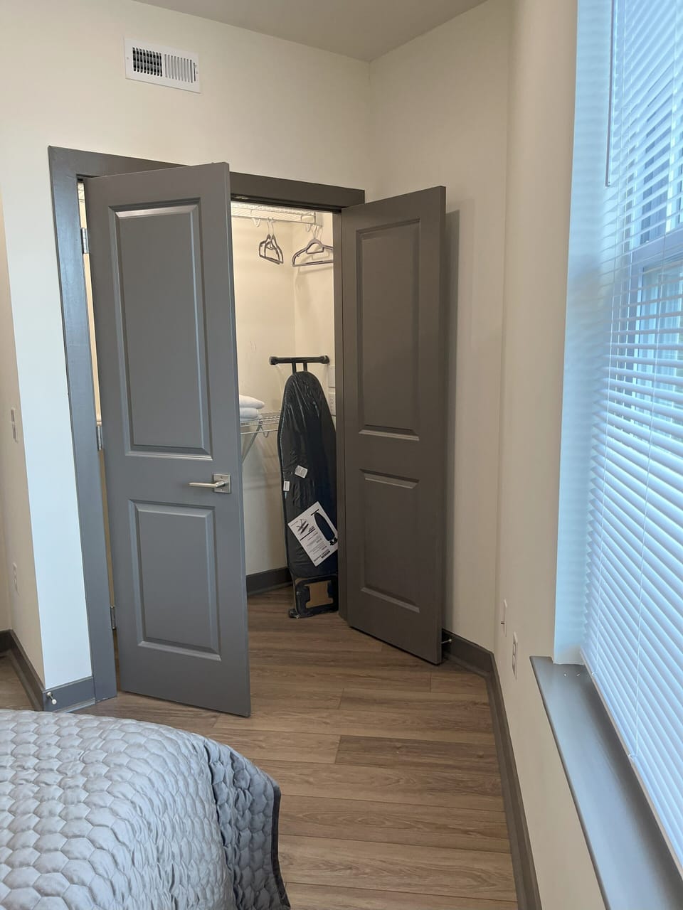 Capital City Apt - 101 Apartment in Church Hill