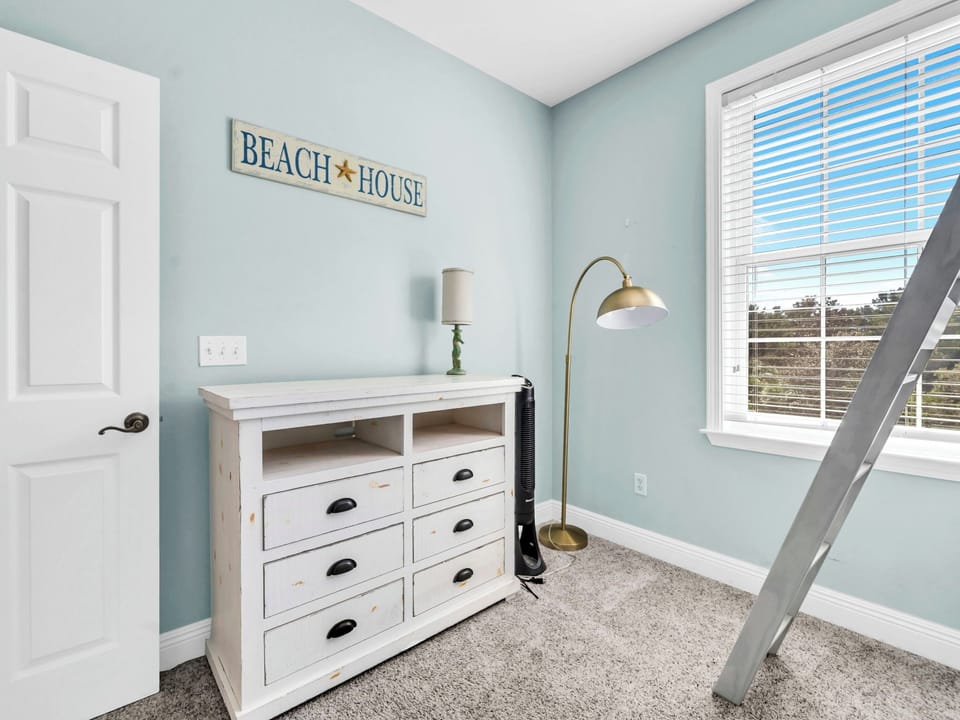 Bunk room