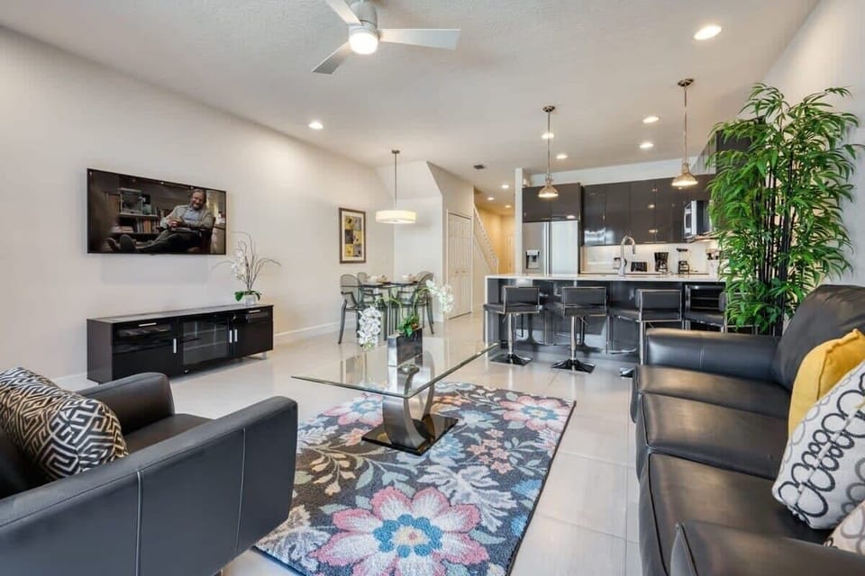 Villa (3 Bedrooms) | Living area | TV