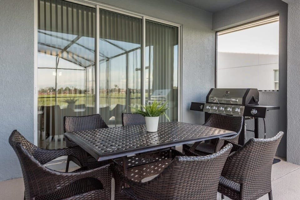 House (5 Bedrooms) | Terrace/patio