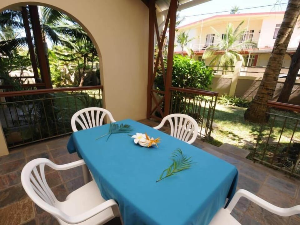 Standard Apartment, Balcony, Garden View | Terrace/patio