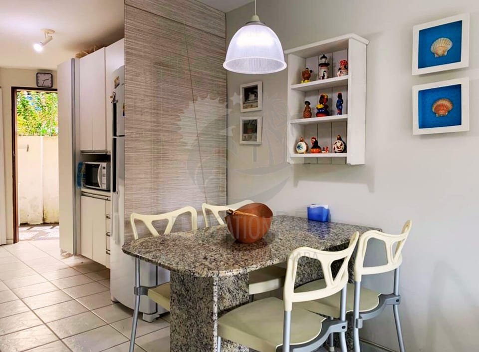Apartment | Dining