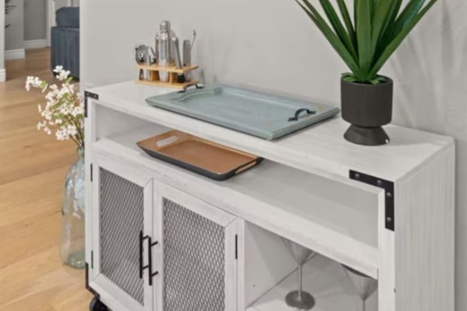 Utensils, bakeware, and those ‘forgotten at home’ items? Already here.