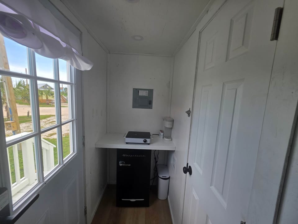 Mini fridge, Keurig and tea kettle and more prep/storage space!
