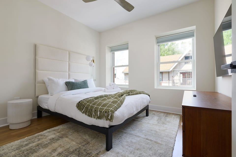House, Accessible | 3 bedrooms, desk