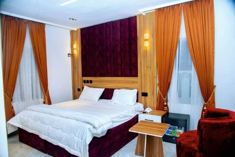 Deluxe Single Room | Desk, laptop workspace, free WiFi