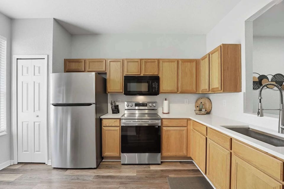 Meals will be made easy in the full kitchen 