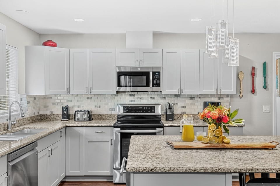 Sleek & modern updated kitchen