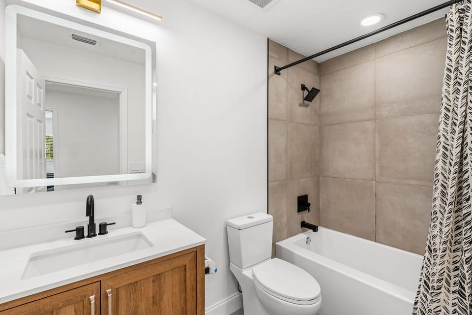 Shower/bath combo