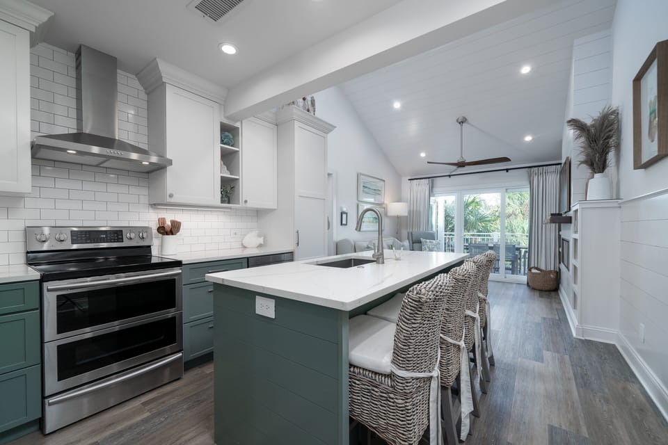 A bright and inviting kitchen welcomes you as soon as you step in the door.