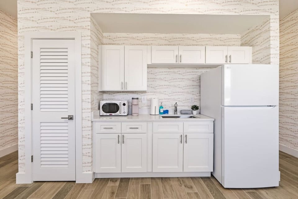 Boutique style kitchenette.