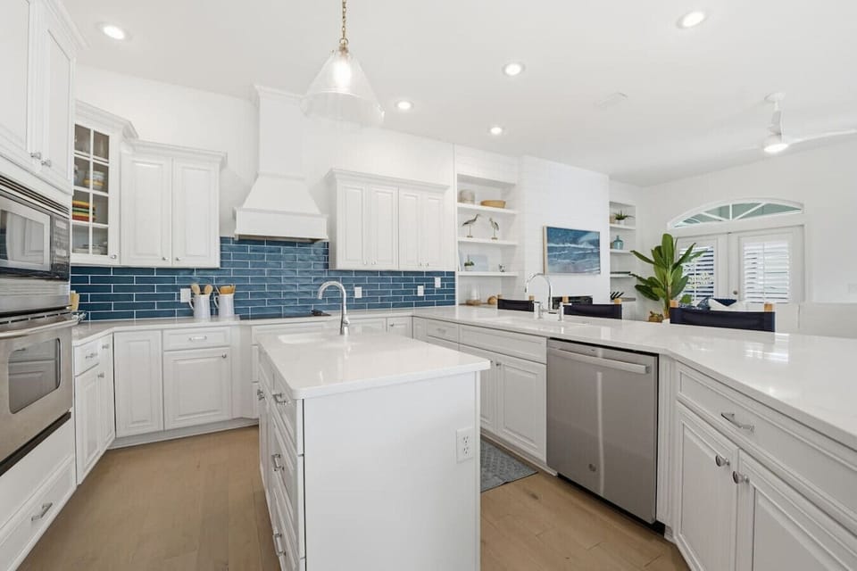 From casual snacks to gourmet dinners—this kitchen can do it all
