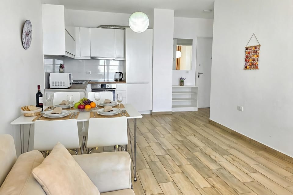 Kitchen and dining area