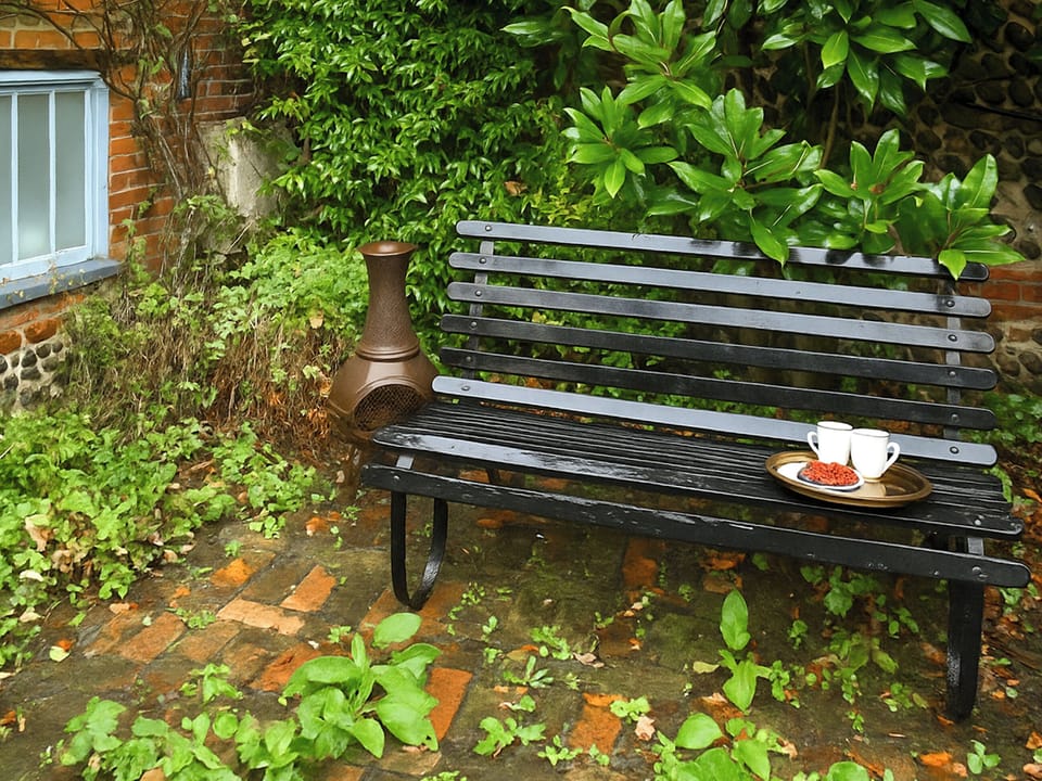 Outdoor | Stable Cottage - Marshgate Cottages, North Walsham