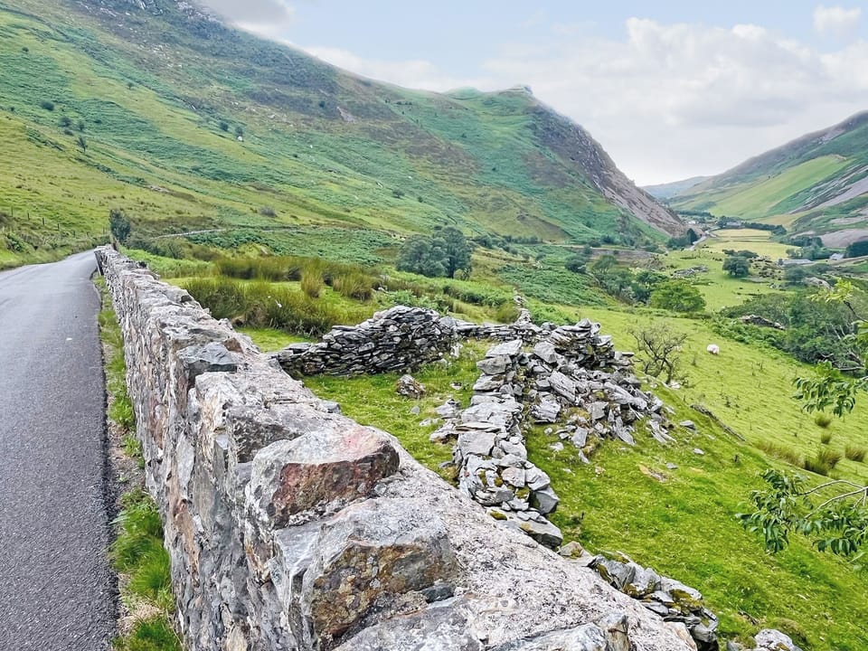 The cottage is on the Drws-Y-Coed Climb also known as Brailsford Way - the challenging and picturesque cycle trail | Wenallt Cottage, Nantlle, Snowdonia National Park