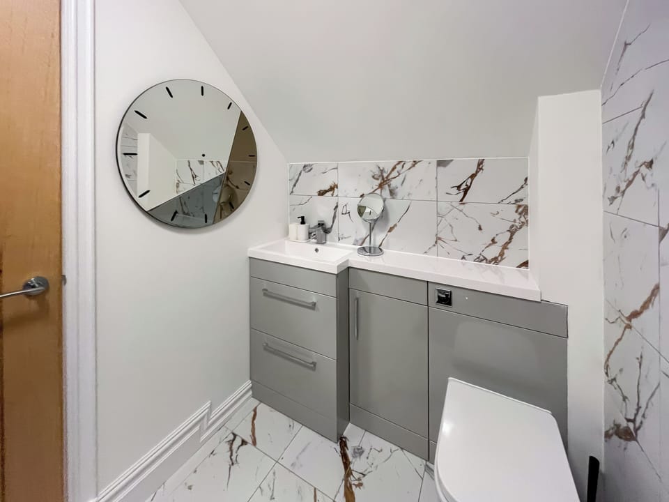 Bathroom | Eriska View, Benderloch, by Oban