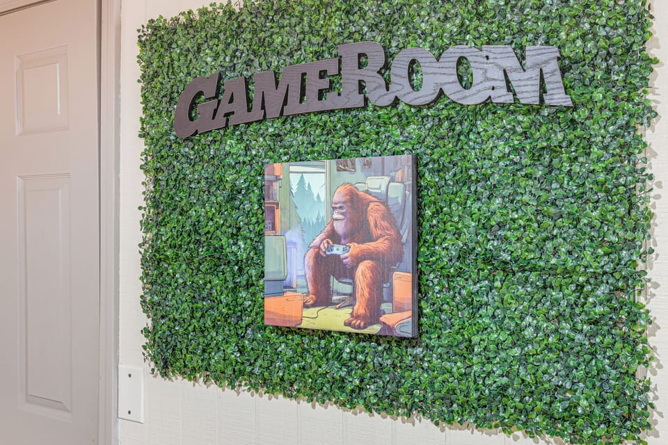 Game Room | Lower Level