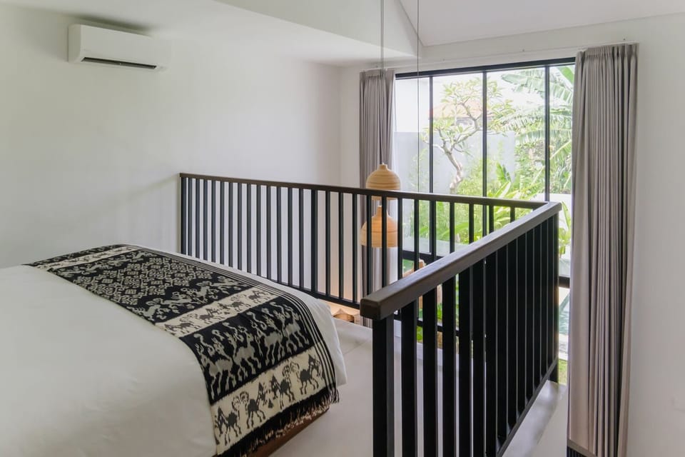 Deluxe Double Room | Desk, laptop workspace, blackout drapes, iron/ironing board