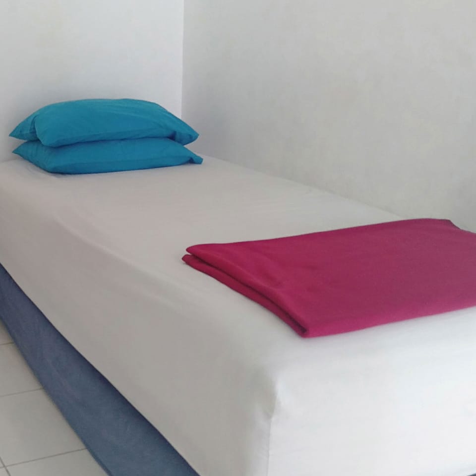 Comfort Double Room, Private Bathroom | Free WiFi, bed sheets