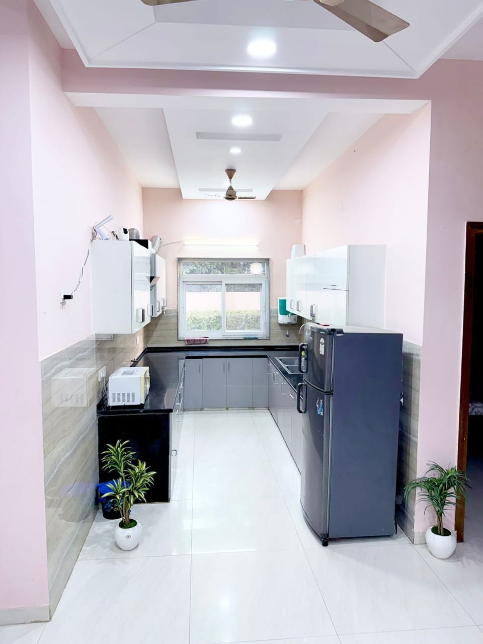Villa, Garden View | Private kitchen | Electric kettle, toaster
