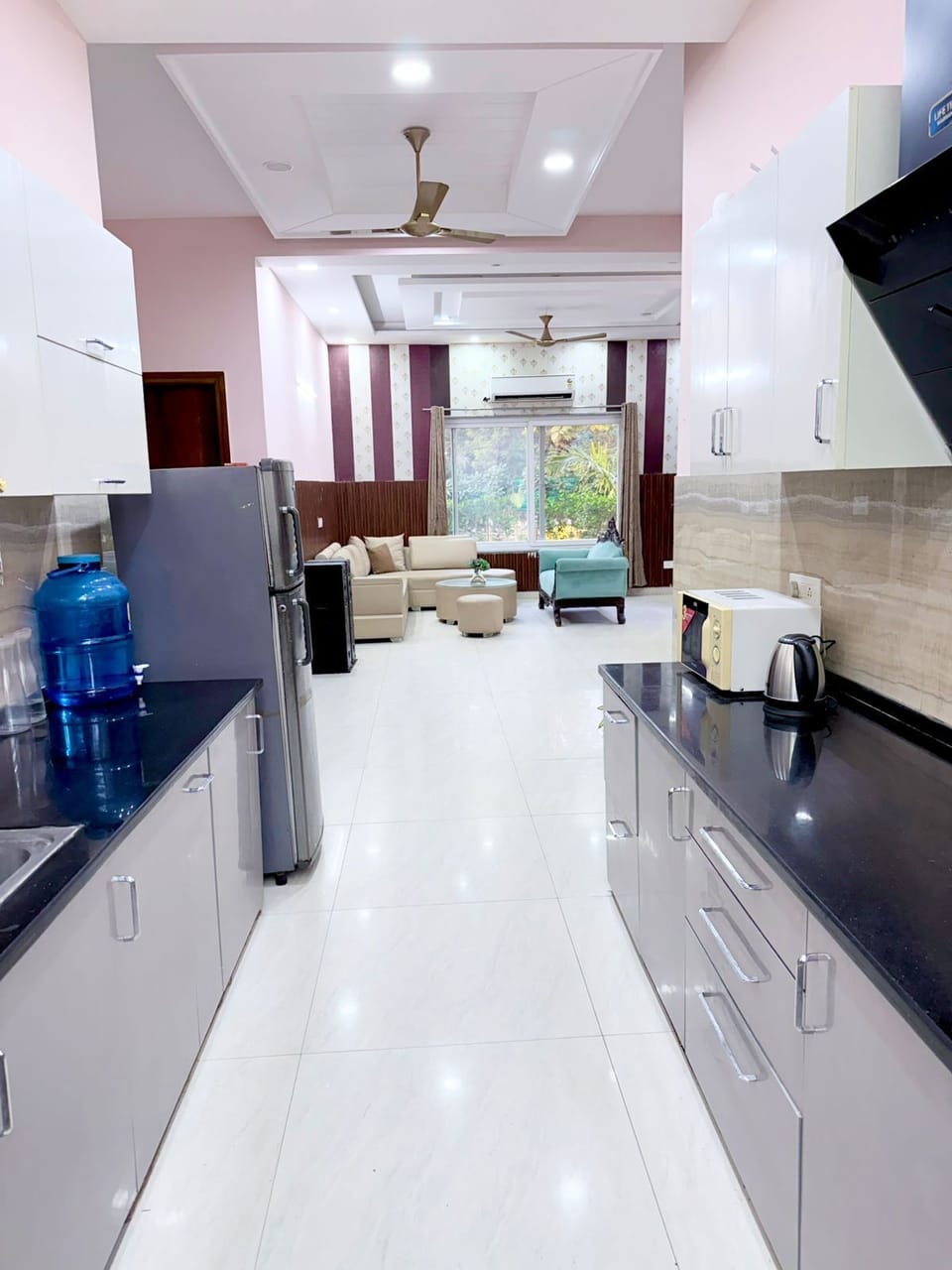 Villa, Garden View | Private kitchen | Electric kettle, toaster