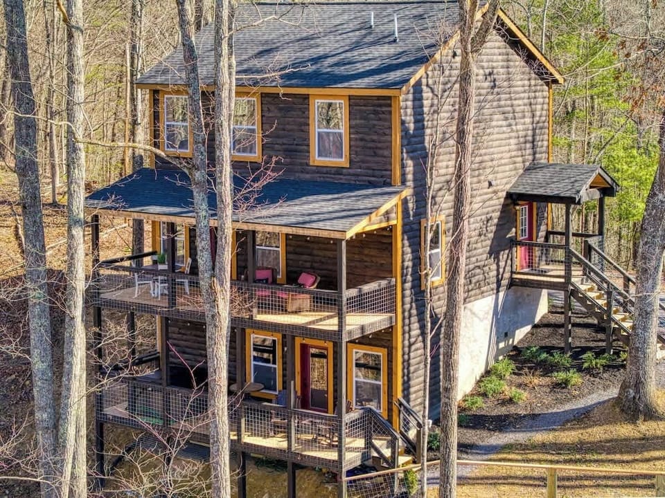 Welcome to Sassy Bear Hideaway by Beyond Expectations.
