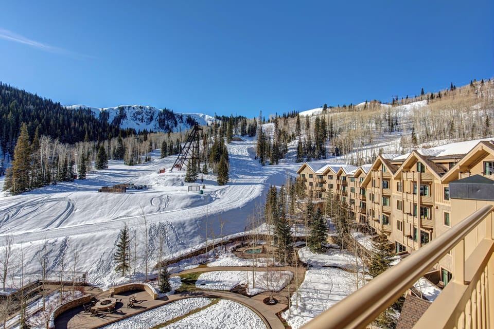 Welcome to the pinnacle of luxury, near the top of the montage. This is one of six private balconies your home has for you to relax on.
