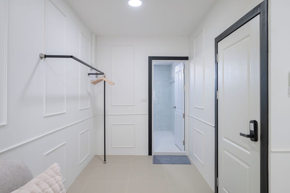 Deluxe Quadruple Room, 2 Queen Beds, Non Smoking | Desk, iron/ironing board, free WiFi
